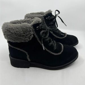 UGG Bodie Fur Lace Boots Women's Sz 8
